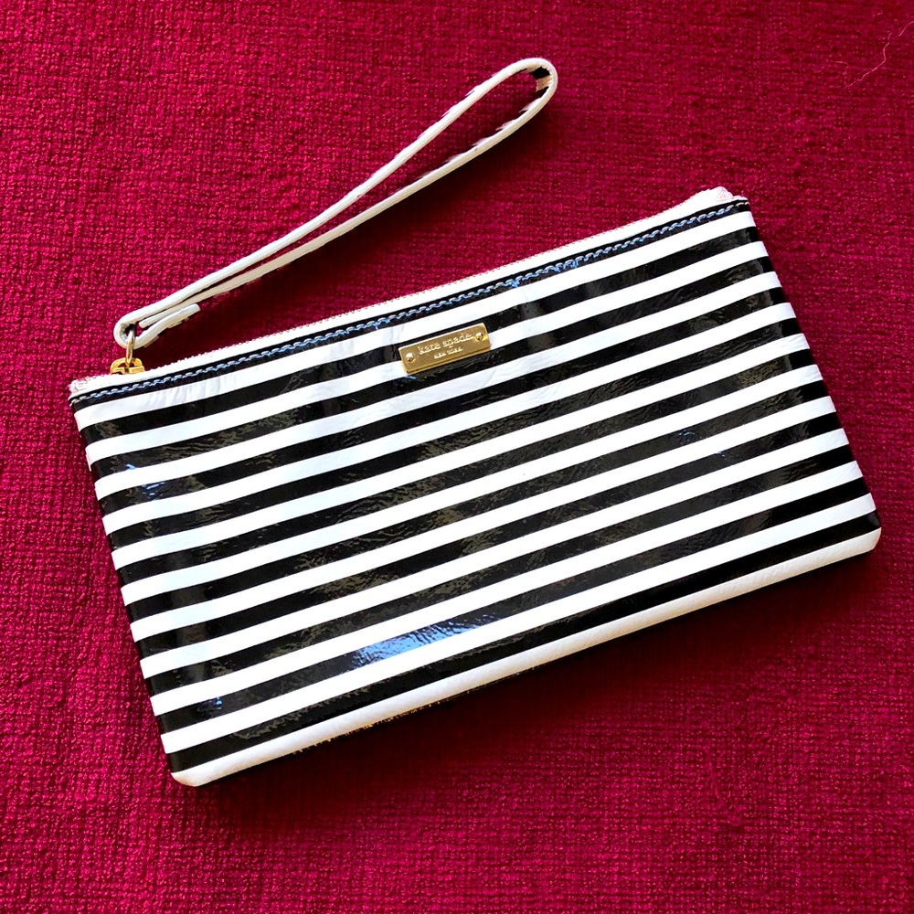 Kate Spade ♠️ Striped wristlet - EUC